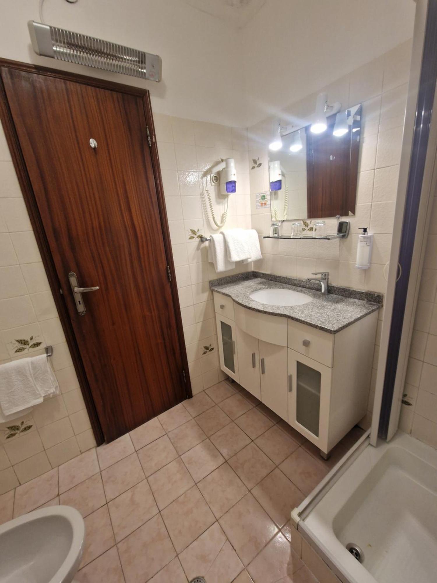 Hotel Padre Cruz Valença Kültér fotó